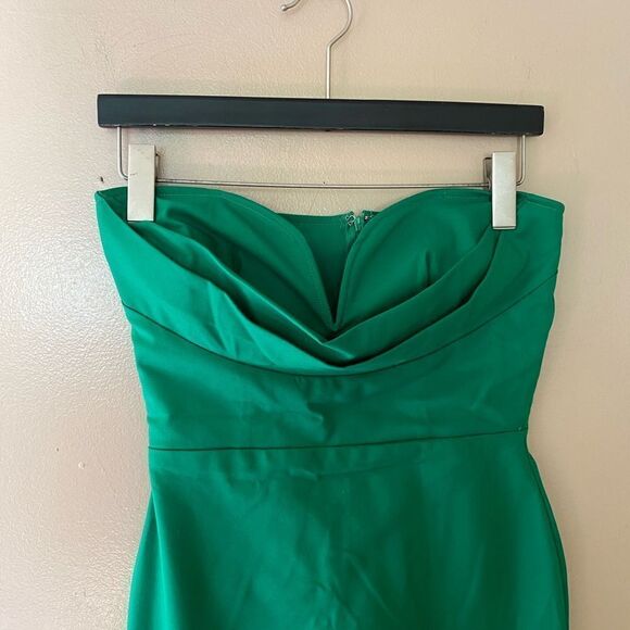 More To Come Sophia Midi Dress Kelly Green strapless sheath Revolve XS - Picture 8 of 10